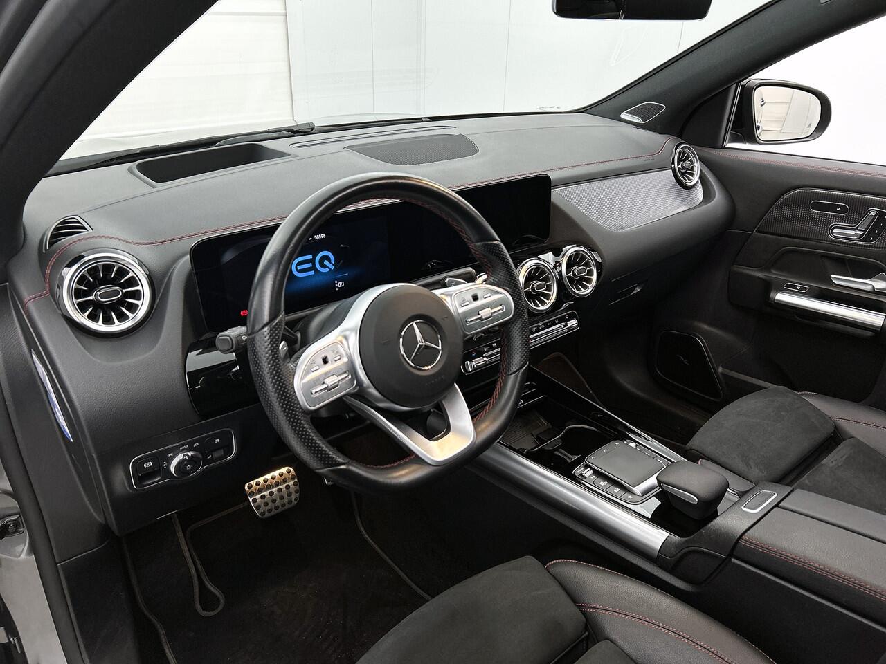 Mercedes-Benz EQA 250 AMG 67 kWh Distronic, Pano, Burmester, Head-up, Memory