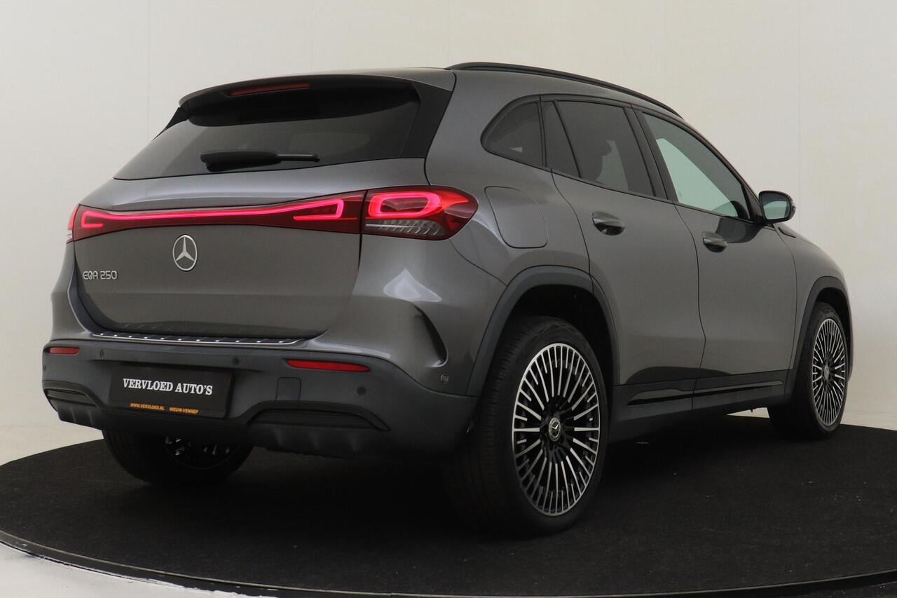 Mercedes-Benz EQA 250 BUSINESS SOLUTION AMG 67 kWh -PANO.DAK|CARPLAY|20"|KEYLESS|STOELVERW.|DODEHOEK|PRIVACY.GLAS