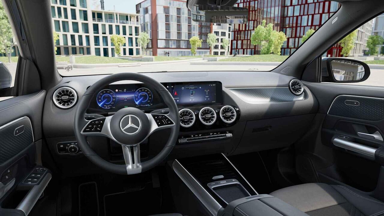 Mercedes-Benz EQA 250+ Business Solution