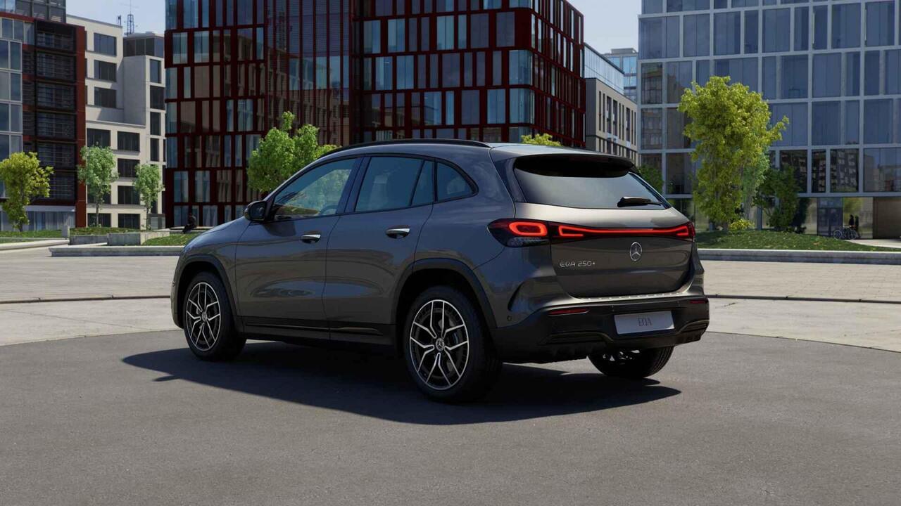 Mercedes-Benz EQA 250+ AMG Line 71 kWh | Premium pakket | Panoramadak | Advanced Audio | Stoelverwarming |