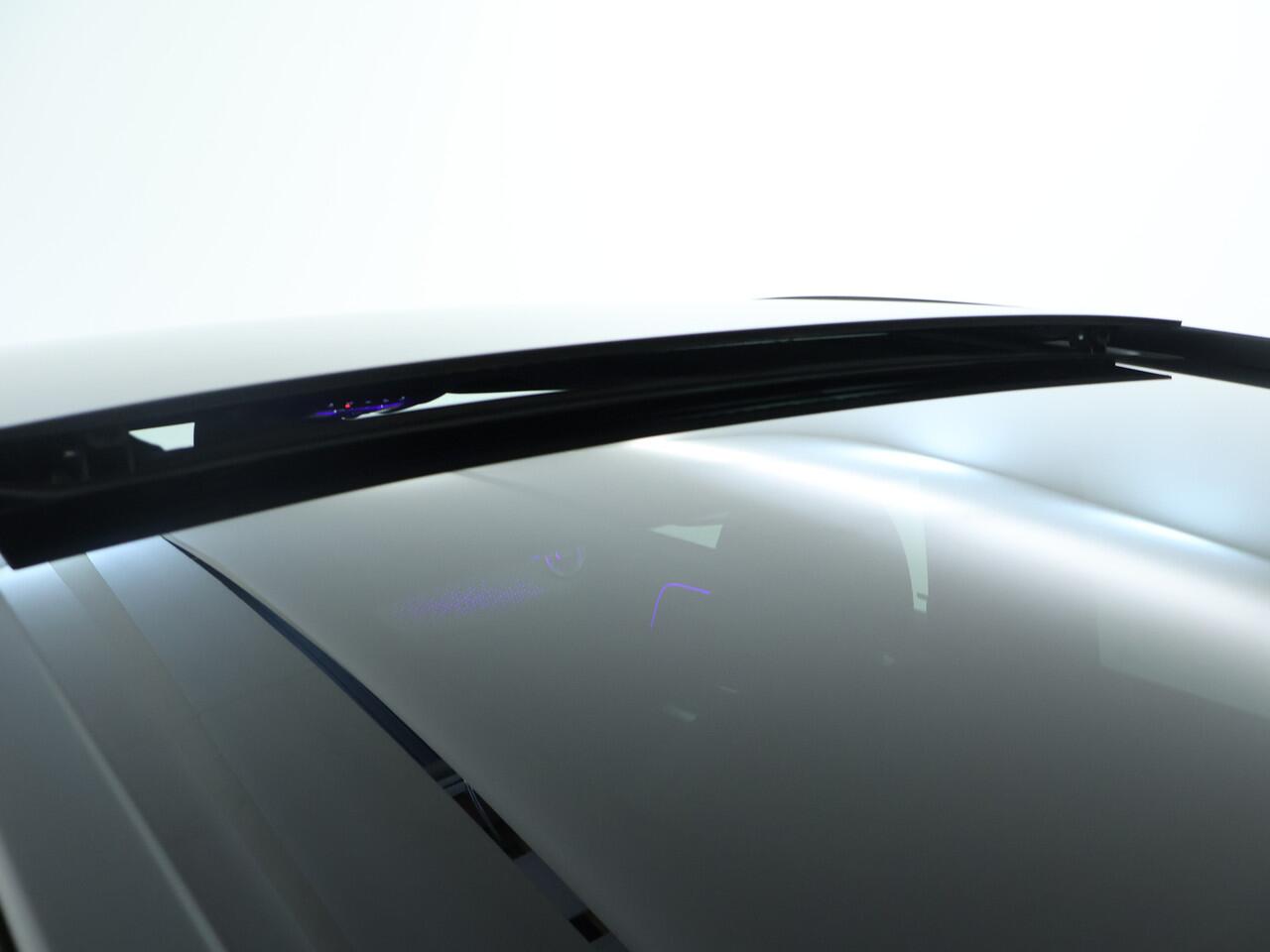 Mercedes-Benz EQA 250+ AMG Line | Nightpakket | Panorama schuif/kanteldak | Stuur - en Stoelverwarming | Parkeerpakket met achteruitrijcamera | KEYLESS-GO comfort pakket | Winter pakket | EASY PACK achterklep | Alarm SCM3