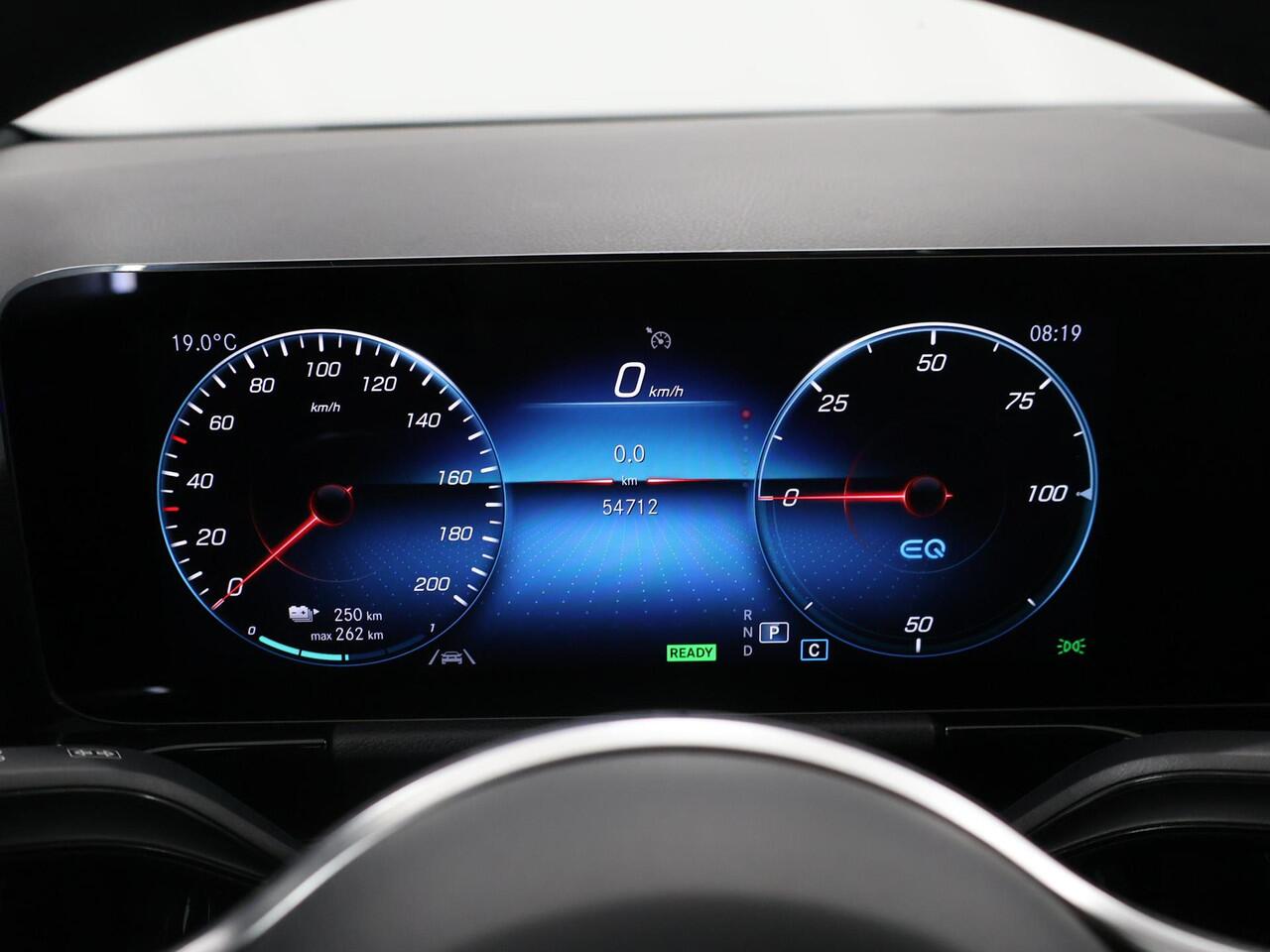 Mercedes-Benz EQA 250 67 kWh | Augmented reality | Apple carplay | Elektrische achterklep |