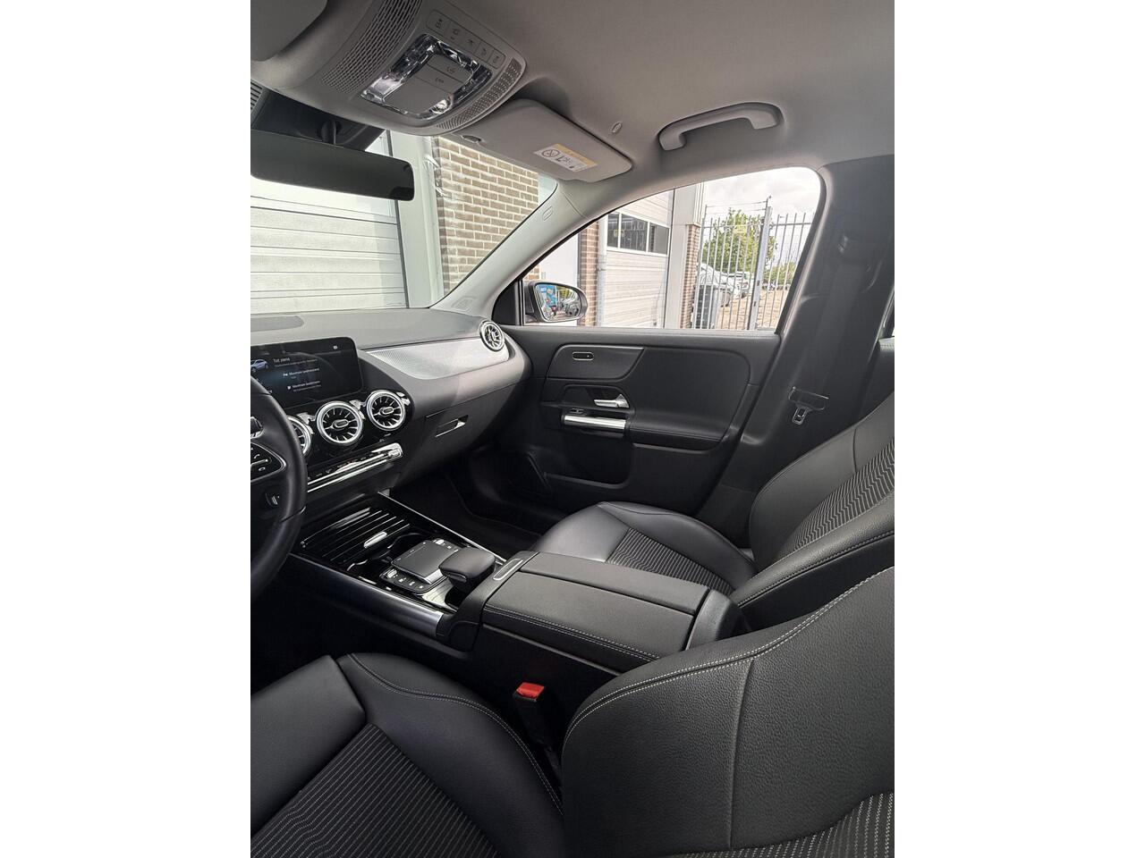 Mercedes-Benz EQA 250 EQA Luxury | Sfeerverlichting |