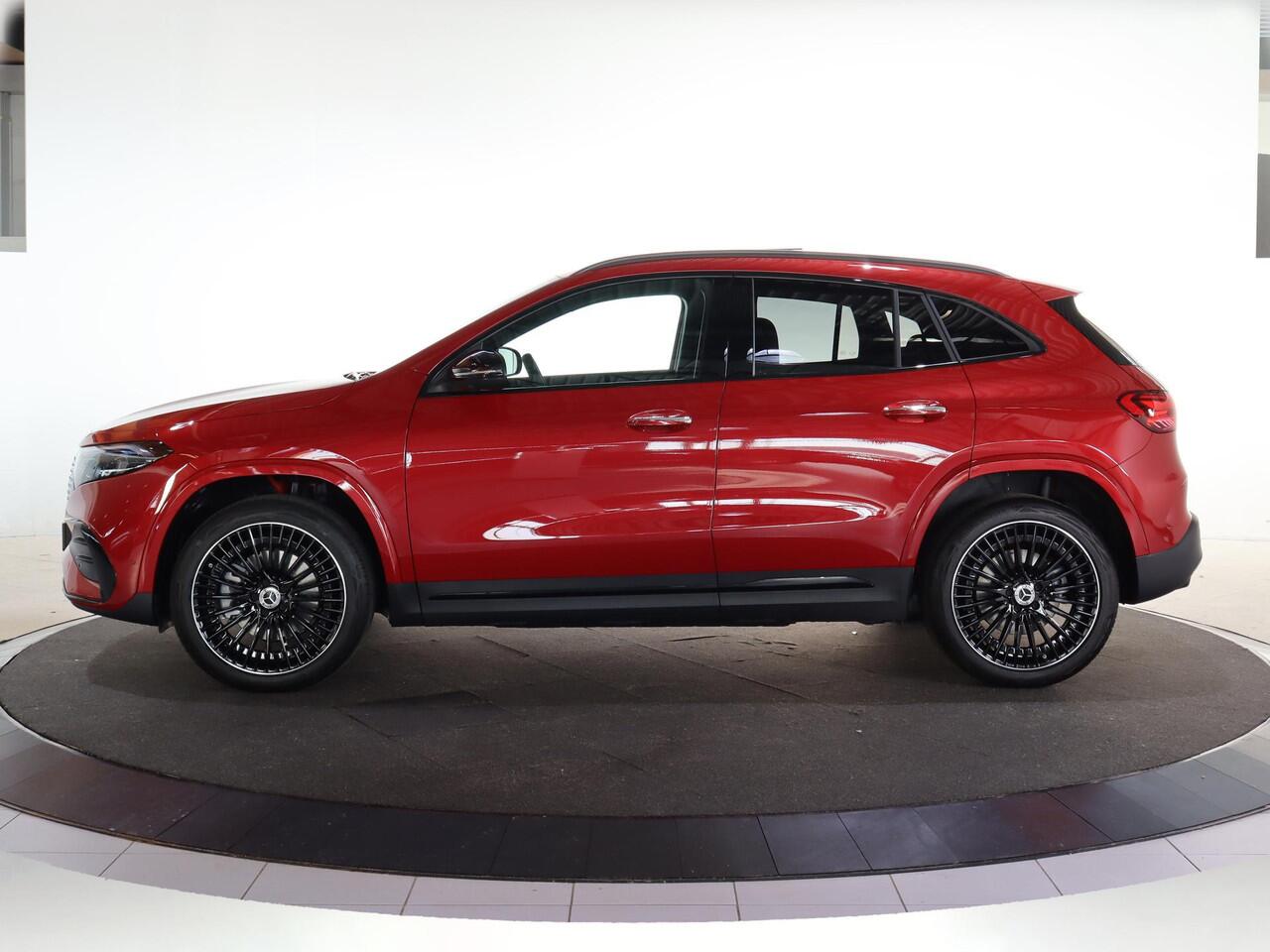 Mercedes-Benz EQA 250+ Business Solution AMG 71 kWh | Panoramaschuifdak | Dodehoekassistent | Night | Head-up | Burmester | Winterpakket |