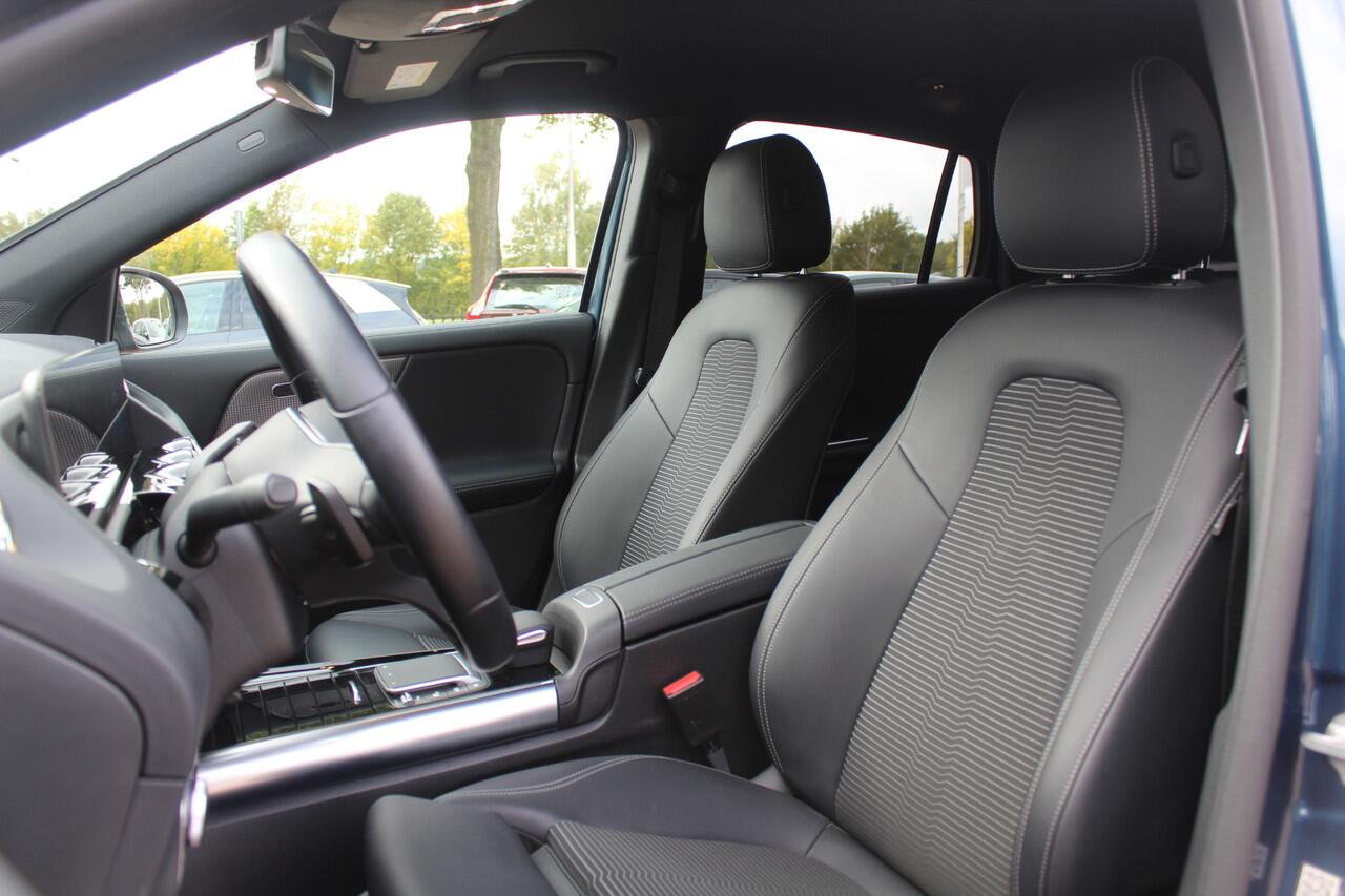 Mercedes-Benz EQA 250 Business Solution Luxury 67 kWh / SoH 97.3% / Camera / Navigatie / Half leder / 18'' / Stoelverwarming / DAB / Cruise Control