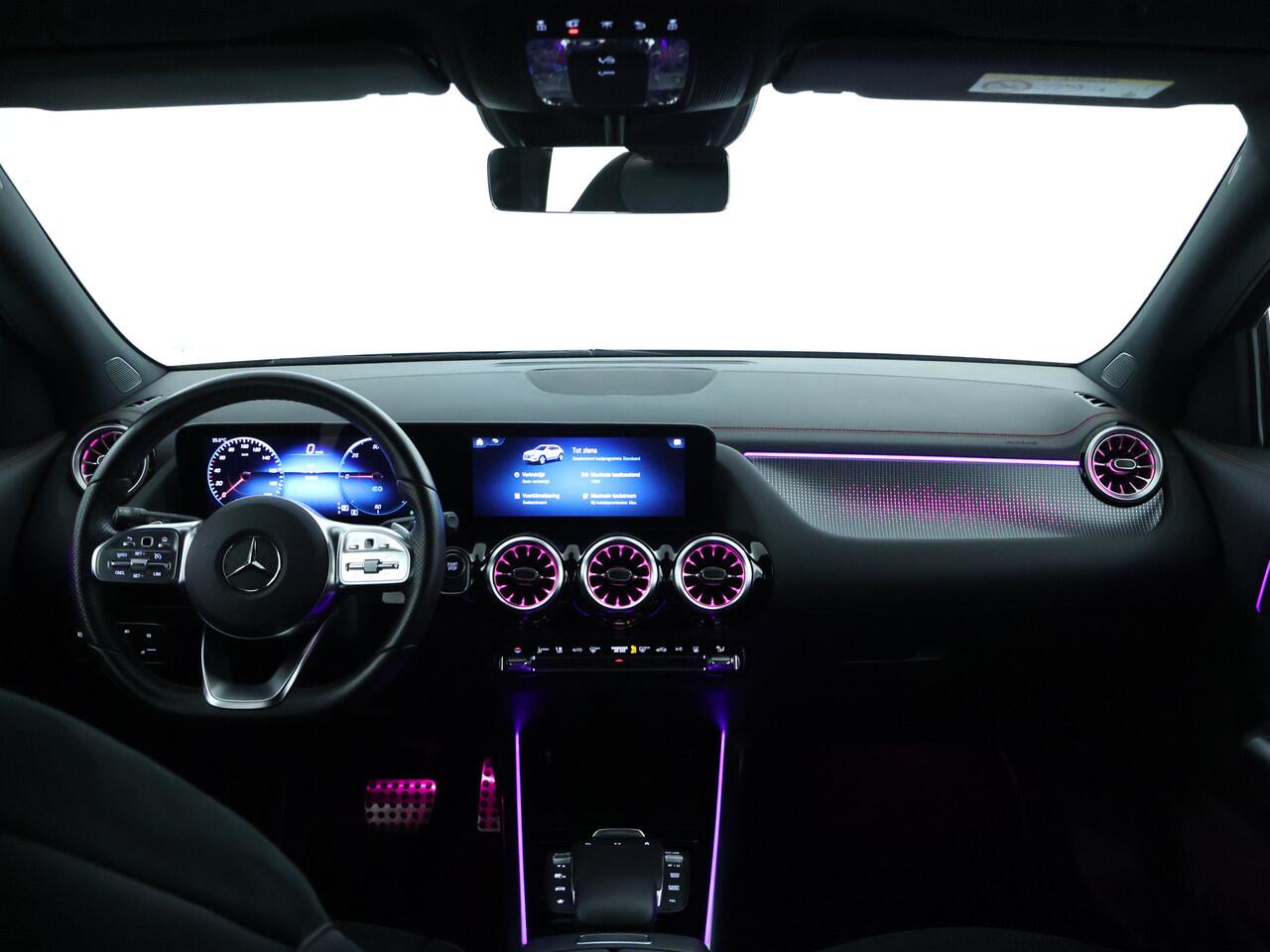 Mercedes-Benz EQA 250 AMG Line 67 kWh | AMG Line | Achteruitrijcamera | Easy Pack Achterklep | MBUX Augmented Reality | Led koplampen | Inclusief 48 maanden MB Certified garantie voor Europa.