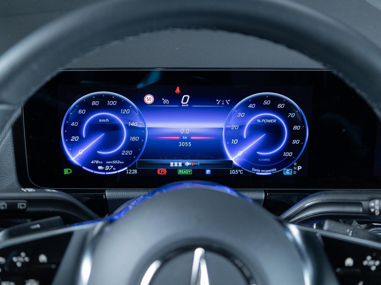 Mercedes-Benz EQA 250+ Essential Line 71 kWh