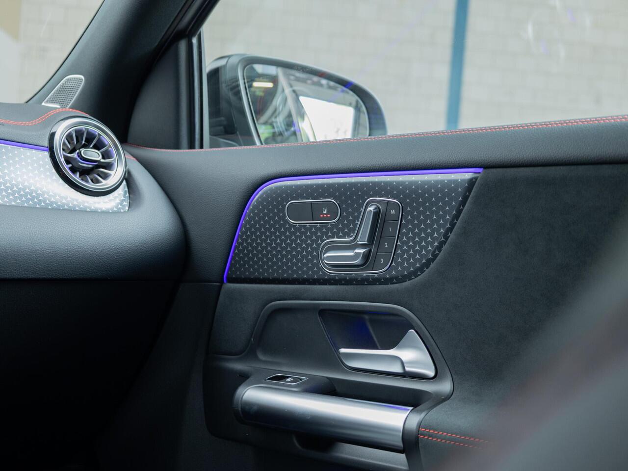 Mercedes-Benz EQA 250+ Business Solution AMG Panorama dak