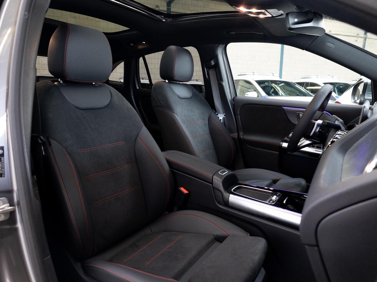 Mercedes-Benz EQA 250+ Business Solution AMG 71 kWh Panorama dak | Trekhaak