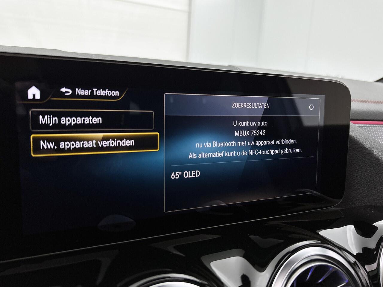 Mercedes-Benz EQA 250 AMG 67 kWh Distronic, Pano, Burmester, Head-up, Memory