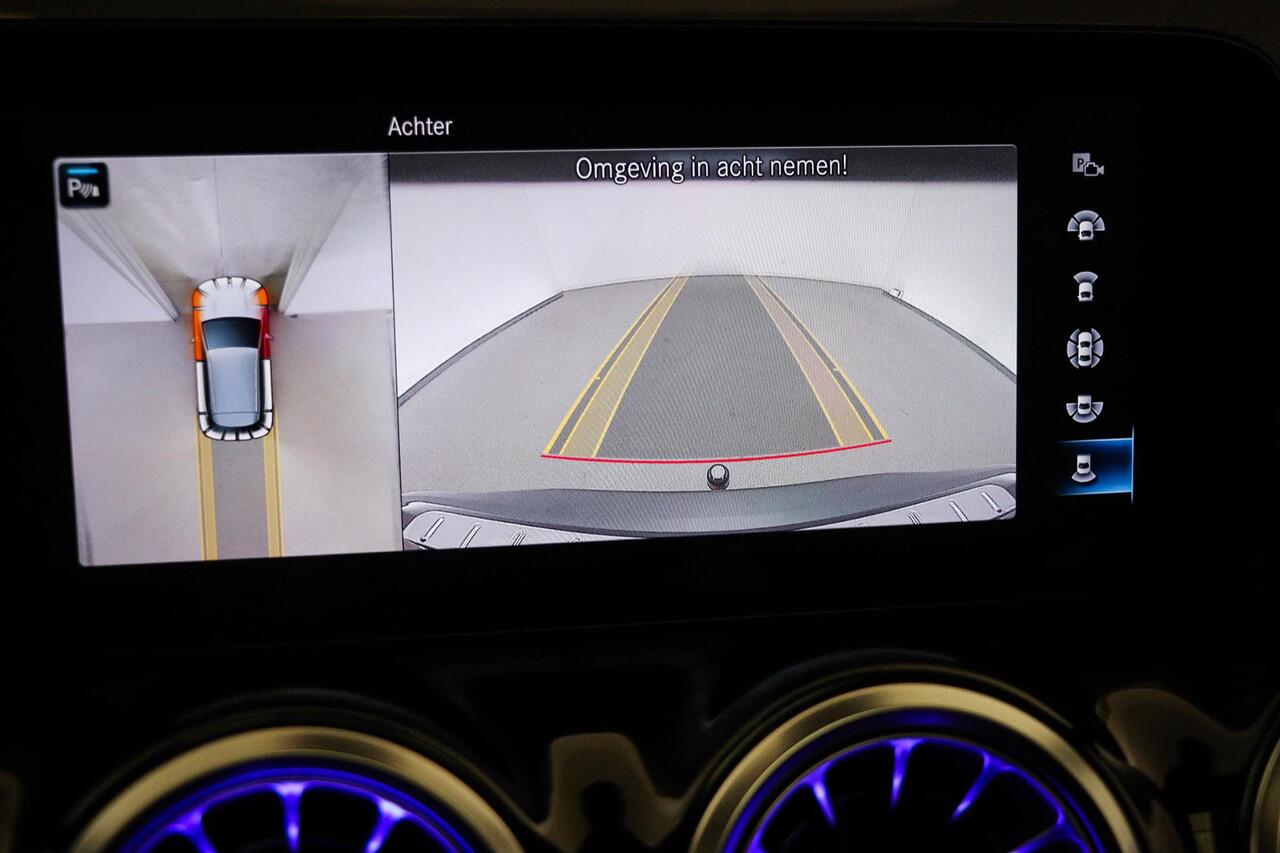 Mercedes-Benz EQA 250 AMG Line 67 kWh SOH 96 % | RIJASSISTENTIE PACK | PANORAMADAK | DAB | APPLE | 360 CAMERA | TREKHAAK