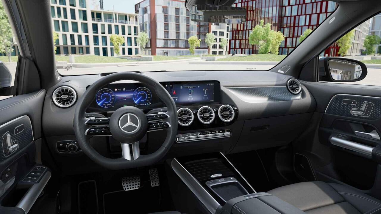 Mercedes-Benz EQA 250+ Business Solution AMG 71 kWh | Panoramaschuifdak | Leder | Head-up | Burmester | Winterpakket | Trekhaak |