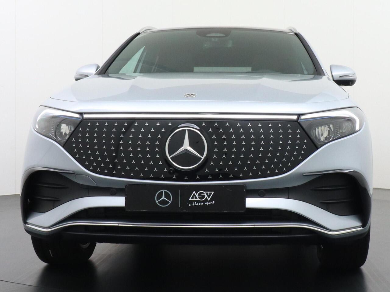 Mercedes-Benz EQA 250+ Business Solution AMG 71 kWh Accu | Panorama - Schuifdak | 360° Camera | Head-Up Display | Burmester Surround Sound | Apple Carplay & Android Auto | DAB+ Radio | 19" Lichtmetalen AMG Velgen