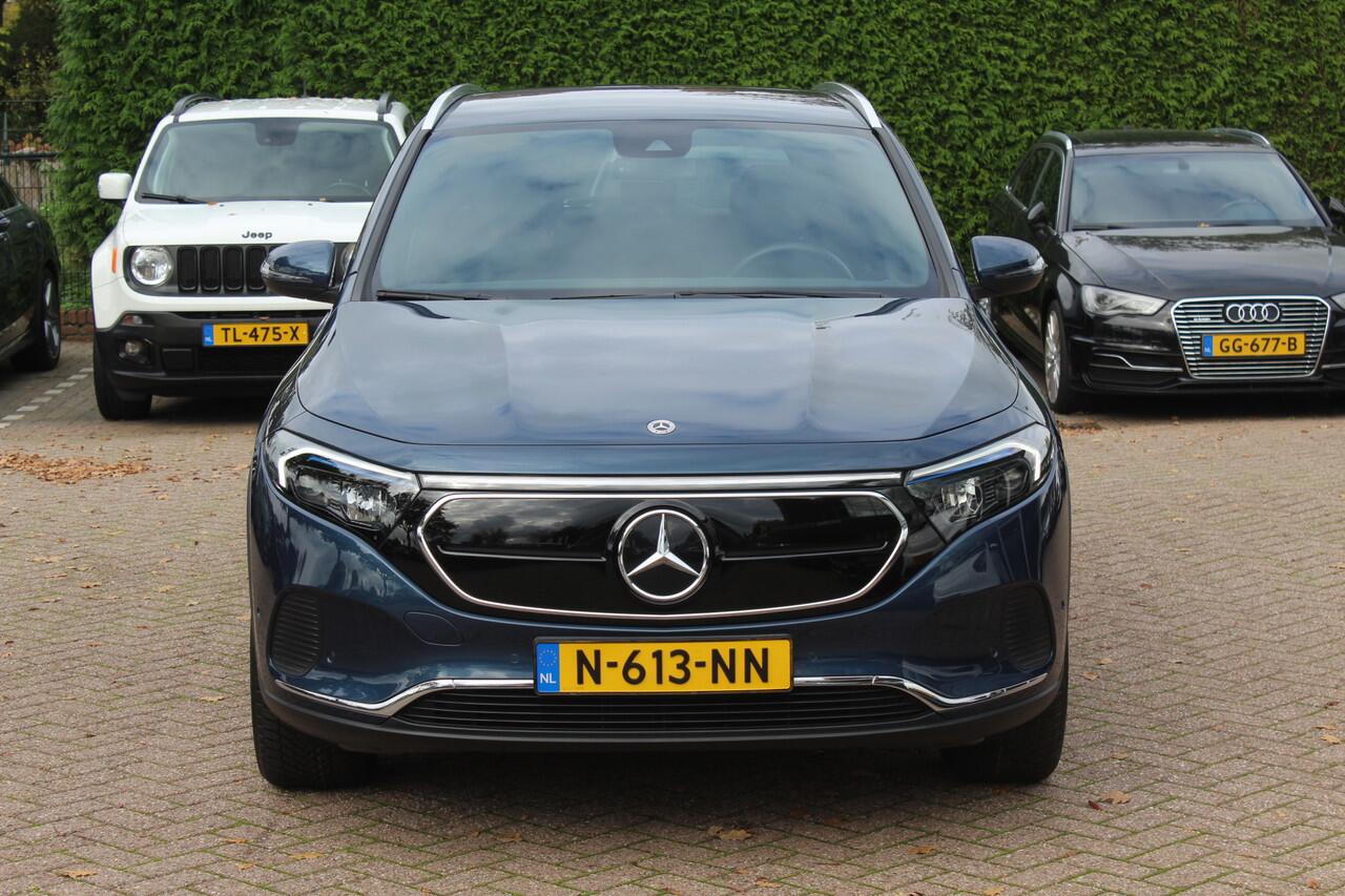 Mercedes-Benz EQA 250 Business Solution Luxury 67 kWh / SoH 97.3% / Camera / Navigatie / Half leder / 18'' / Stoelverwarming / DAB / Cruise Control