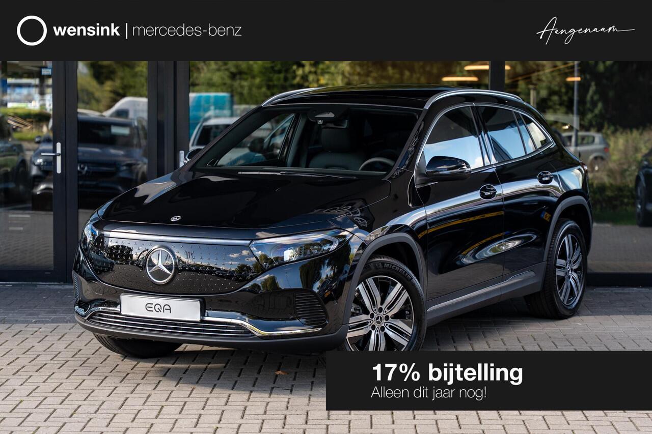 Mercedes-Benz EQA 250+ Business Solution Luxury 71 kWh | Panoramaschuifdak | Rijassistentiepakket | Winter pakket | Burmester | Achteruitrijcamera | Dodehoekassistent |