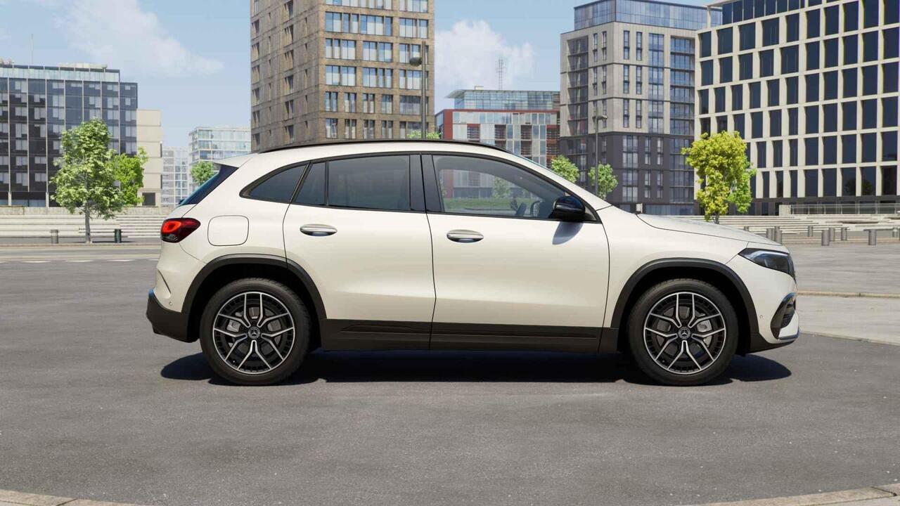 Mercedes-Benz EQA 250+ AMG Night 71 kWh | Panoramadak | Premium pakket | Advanced audio | Keyless-Go | Draadloos telefoon laden |