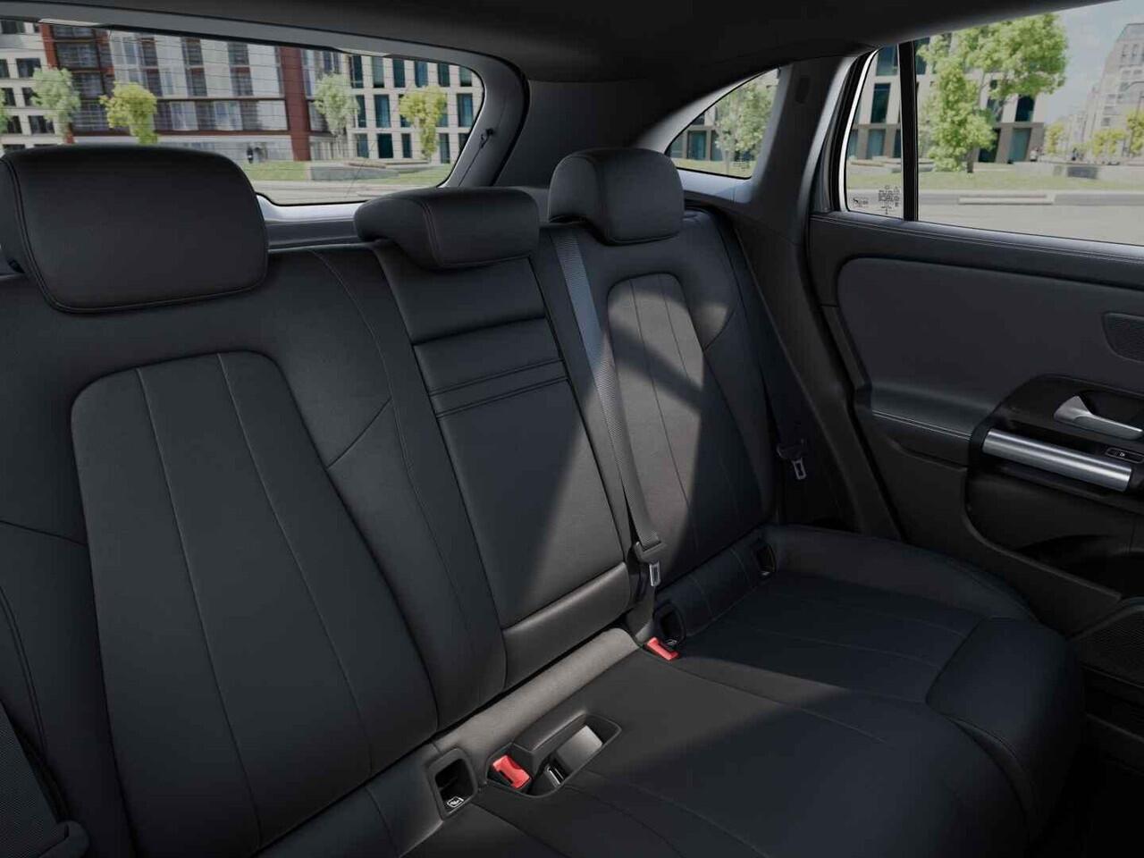 Mercedes-Benz EQA 250+ Business Solution Luxury 71 kWh