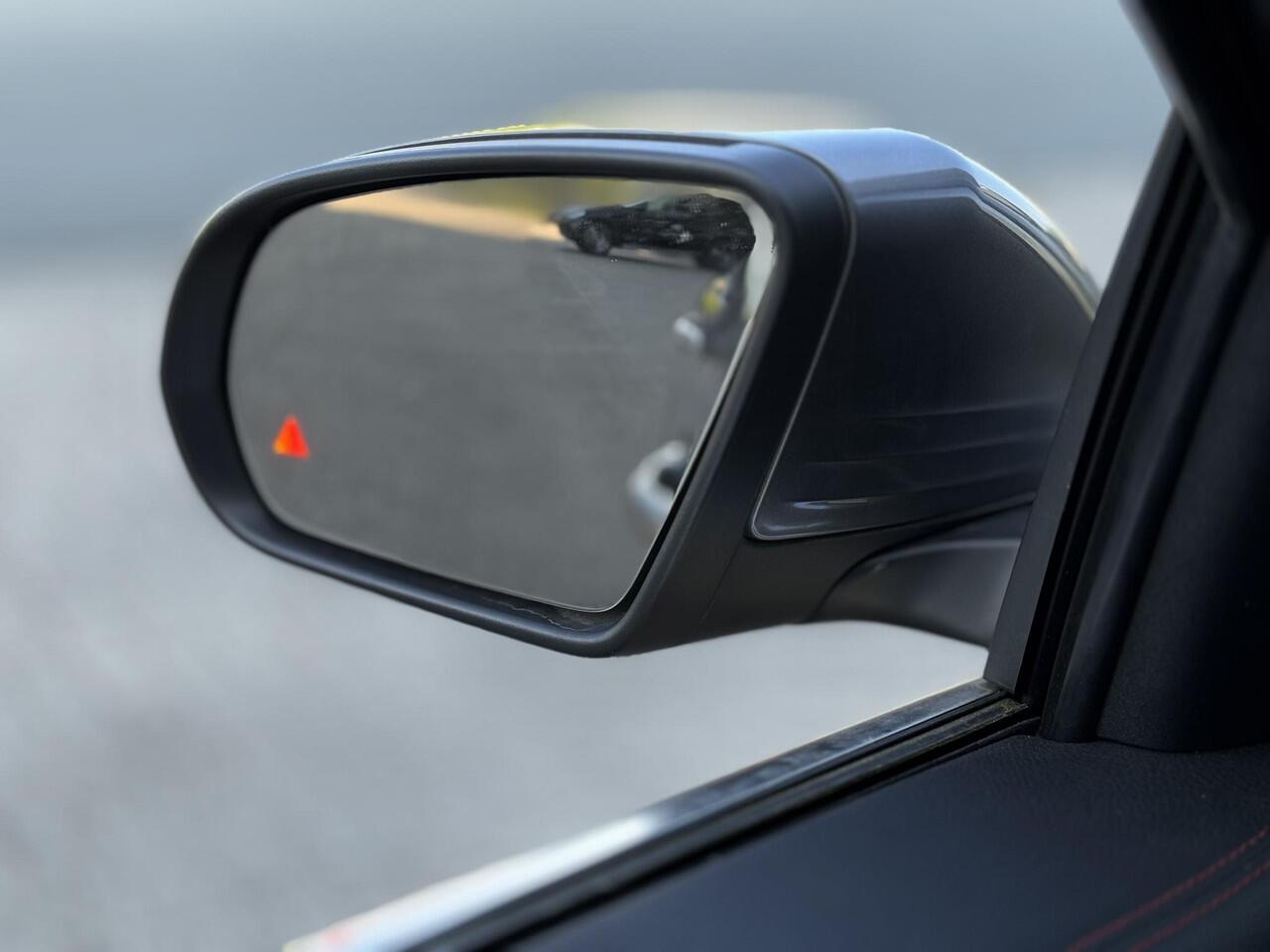 Mercedes-Benz EQA 300 4MATIC AMG Line 71 kWh AMB-LIGHT|CAMERA