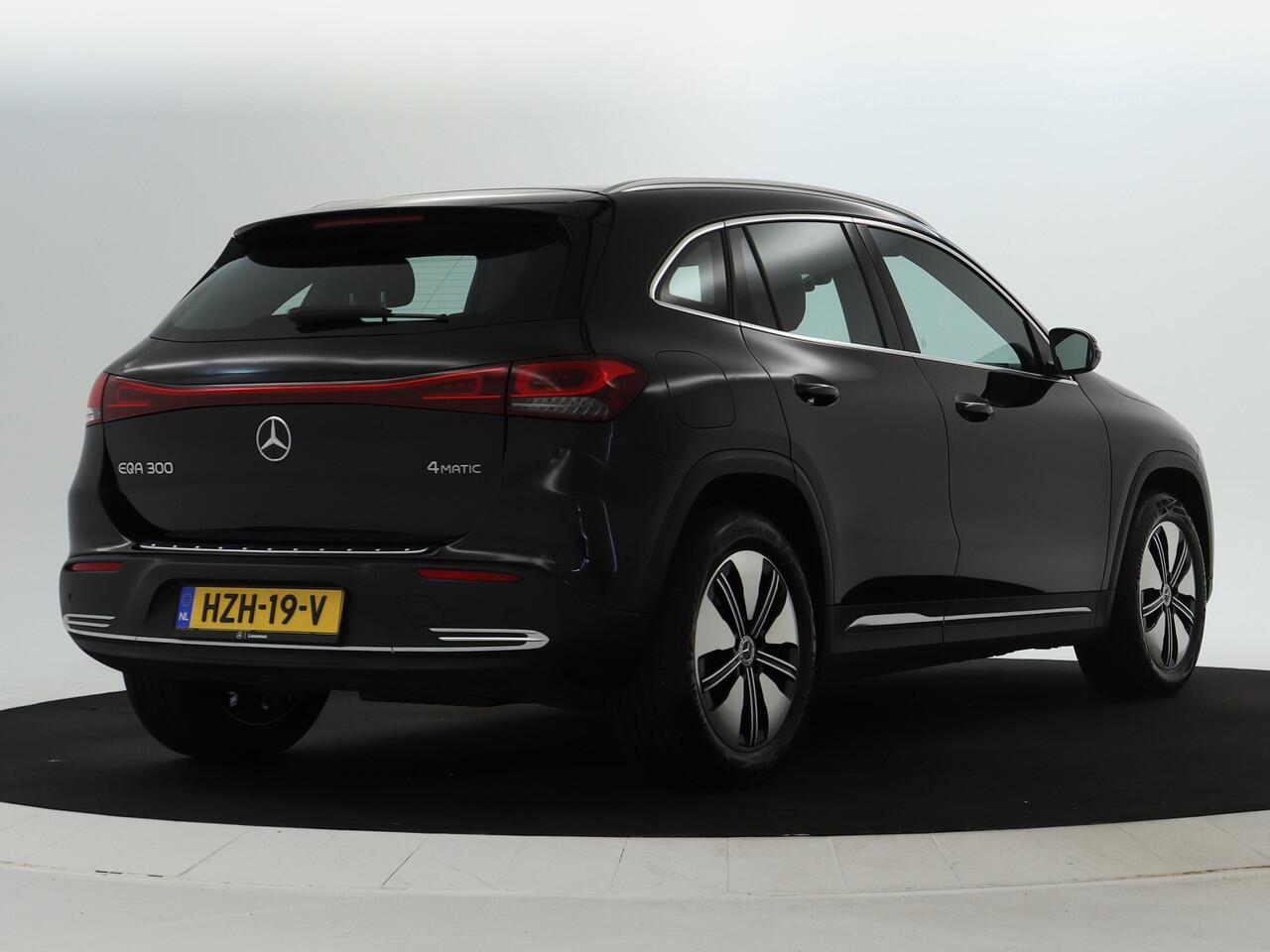 Mercedes-Benz EQA 300 4MATIC Luxury Line 67 kWh | Progressive | Led koplampen | Easy-Pack Achterklep | Spiegel Pakket | MBUX Augmented Reality | Inclusief 48 maanden MB Certified garantie voor Europa.