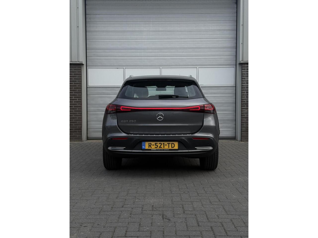 Mercedes-Benz EQA 250 EQA Luxury | Sfeerverlichting |