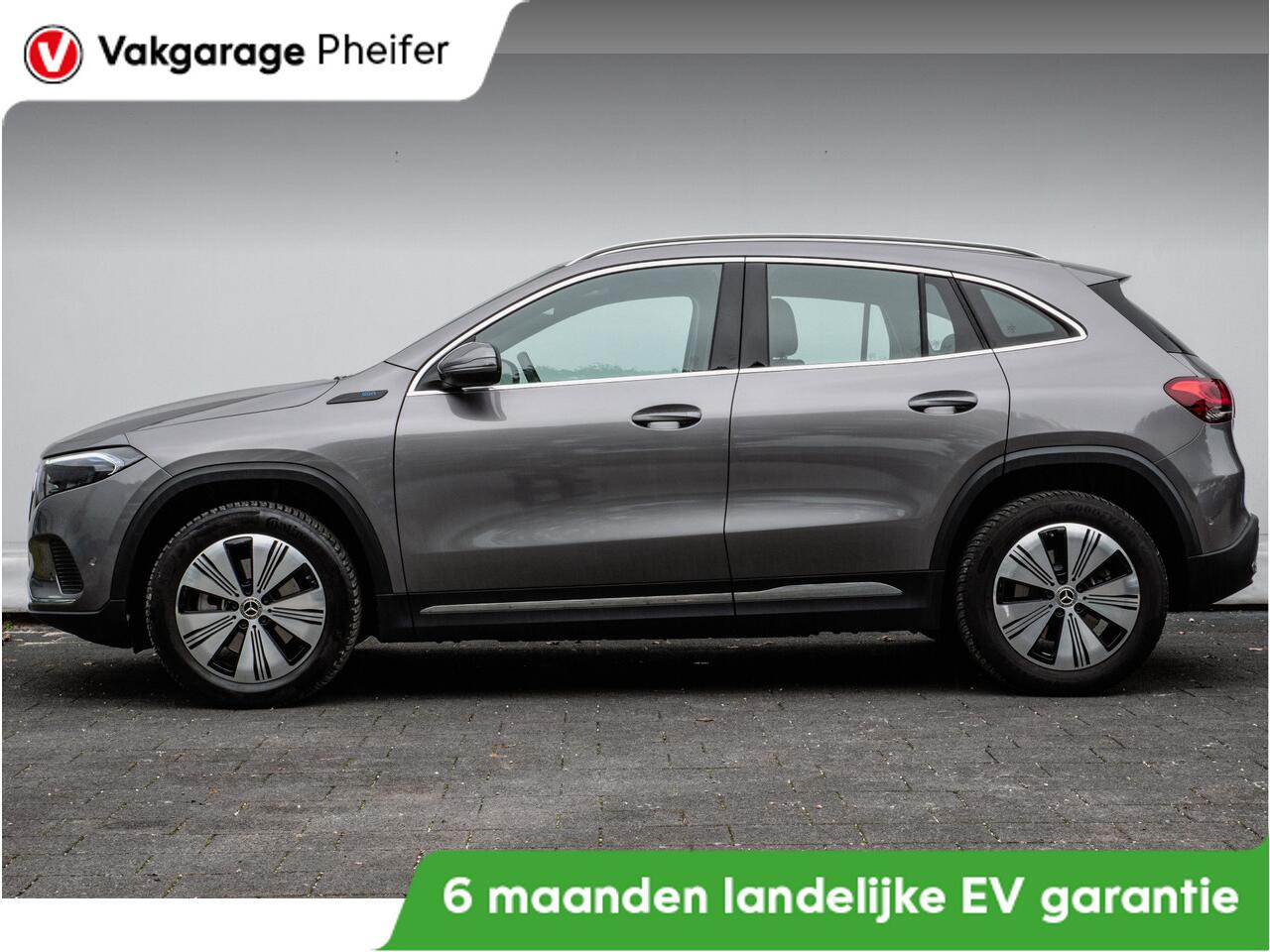 Mercedes-Benz EQA 250 Business Solution Luxury 67 kWh Navigatie/ Camera/ Comfortstoelen/ Ambience verlichting/ Stoelverwarming/ Adapt. cruise