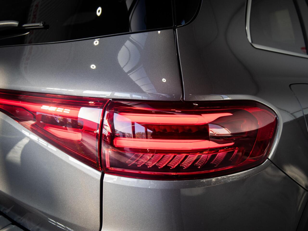 Mercedes-Benz EQB 250+ Business Solution AMG 71 kWh Panorama dak