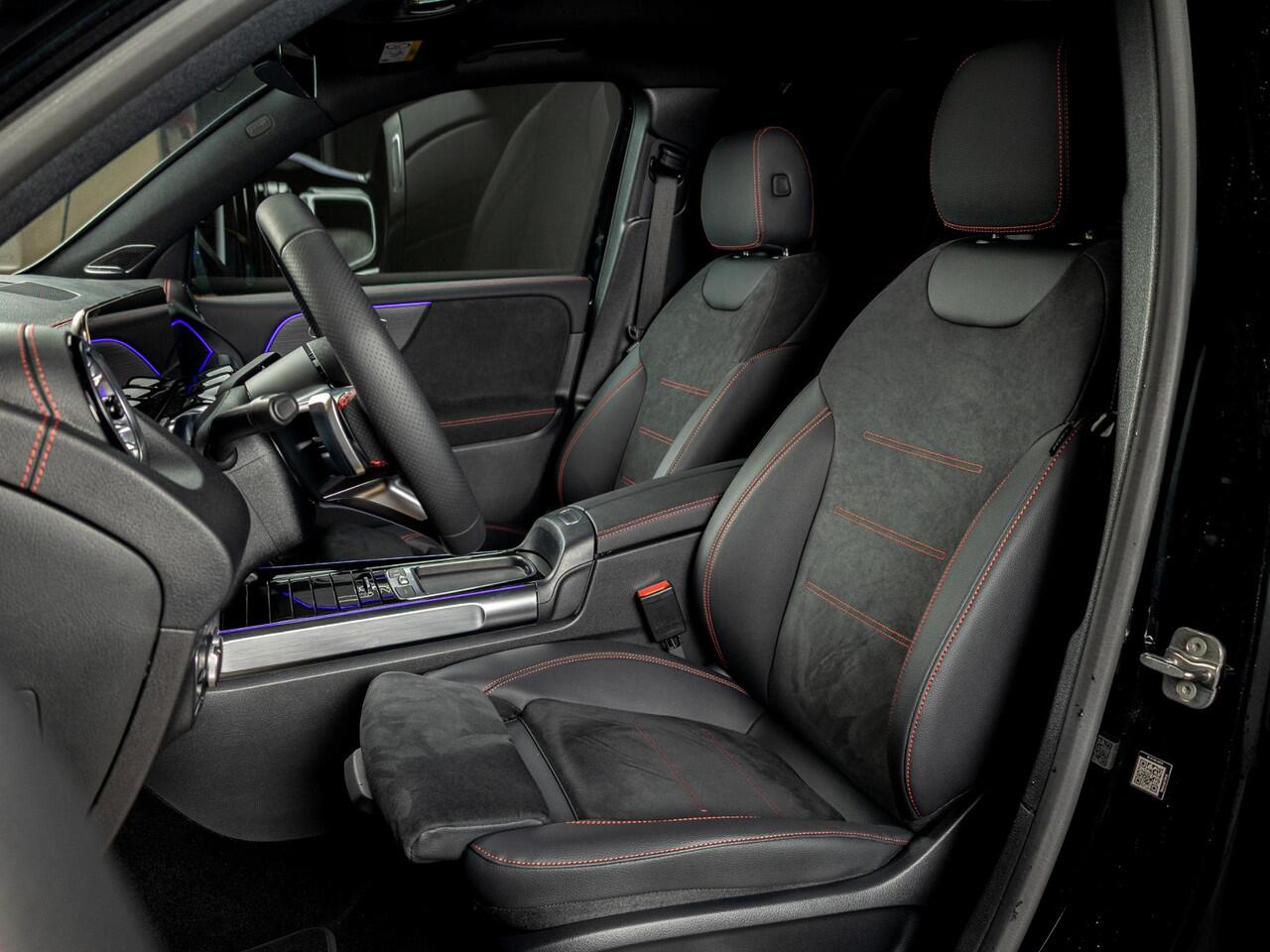 Mercedes-Benz EQB 250+ Business Solution AMG Panorama dak