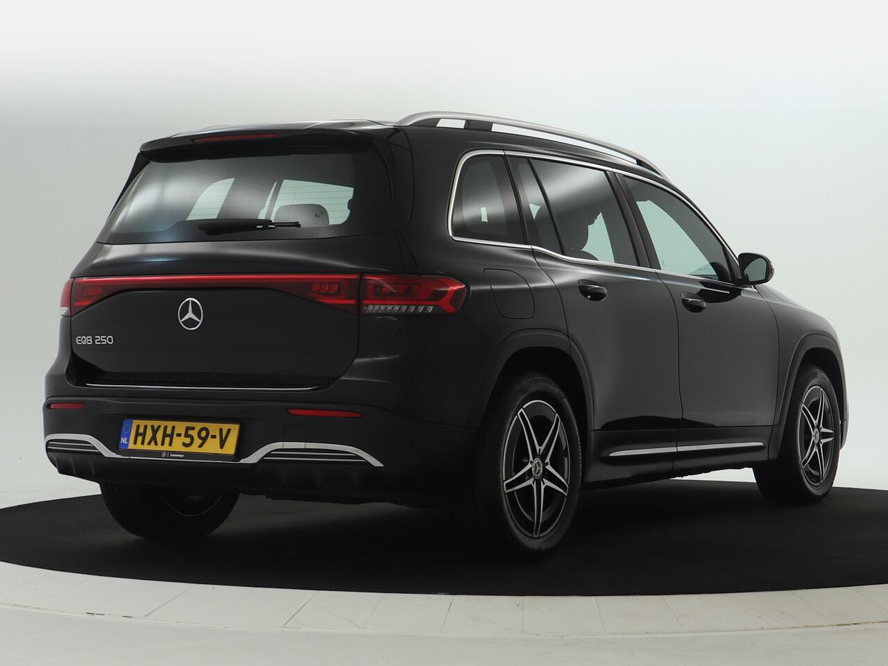 Mercedes-Benz EQB 250 AMG Line 67 kWh | AMG Line | Achteruitrijcamera | EASY PACK achterklep | MBUX augmented reality voor navigatie | Inclusief 48 maanden MB Certified garantie voor Europa.