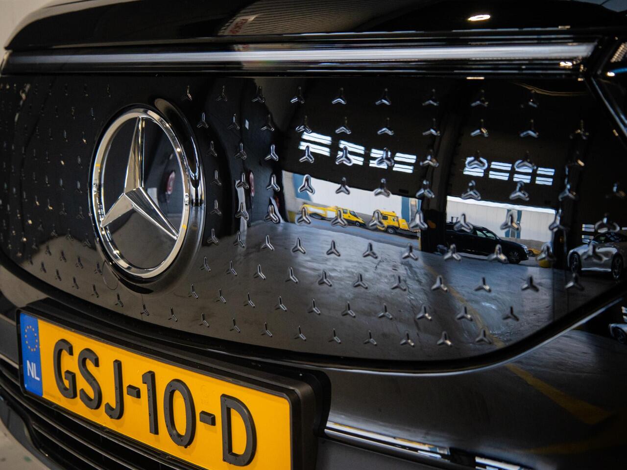 Mercedes-Benz EQB 250+ Essential Line 71 kWh