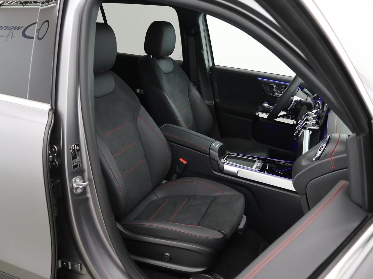 Mercedes-Benz EQB 250+ AMG Line 71 kWh | Panoramaschuifdak| 360-Camera | Dodehoekassistent | DAB+ | Led-Koplampen