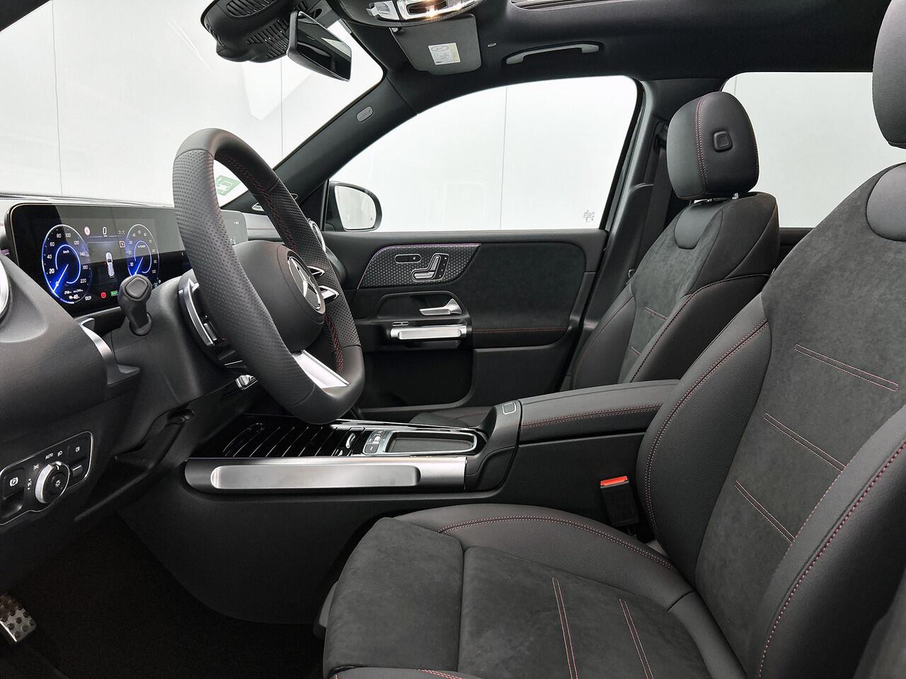 Mercedes-Benz EQB 250+ Business Solution AMG 71 kWh | Premium Plus pakket | 360°-camera | Burmester Sound systeem | KEYLESS-GO comfort pakket | Dodehoekassistent | Head-up display | EASY PACK achterklep | Verwarmde stoelen vooraan |