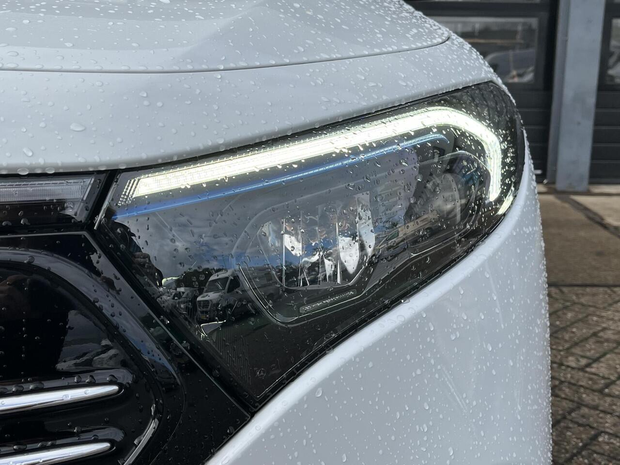 Mercedes-Benz EQB 300 4MATIC AMG Line 67 kWh