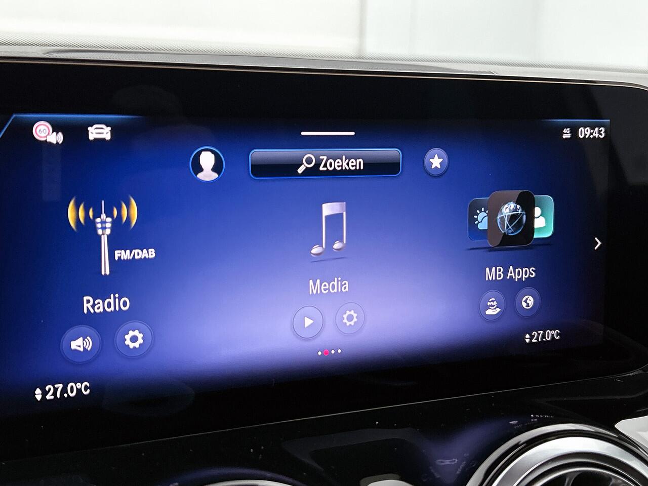 Mercedes-Benz EQB 250+ Business Solution AMG 7p. 71 kWh | Derde zitrij | Nightpakket | Smartphone integratie | Panoramaschuifdak | Memorypakket | Augmented Reality navigatie | Head-up display | 360° camera |