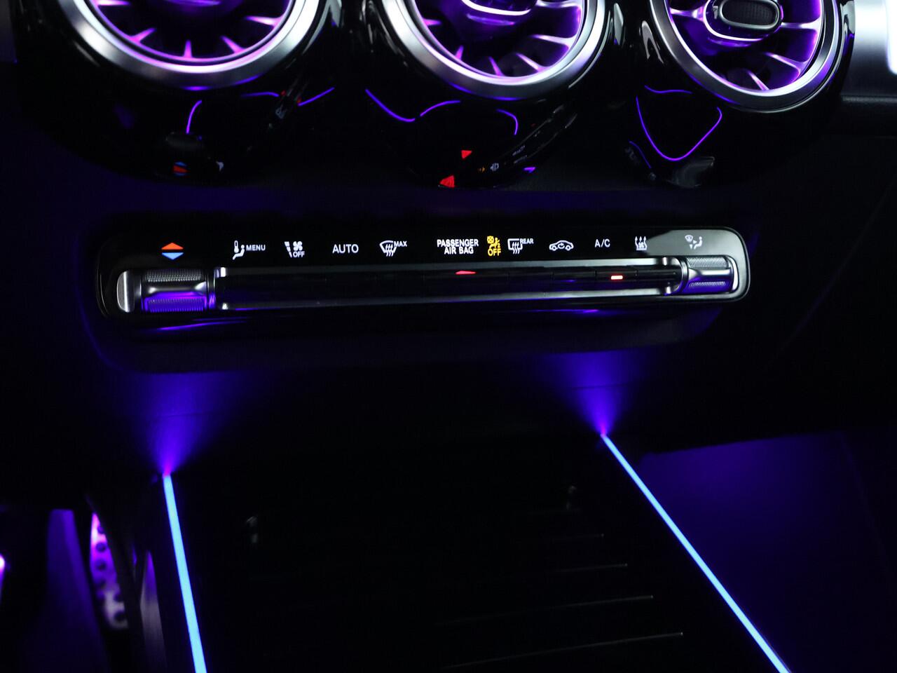 Mercedes-Benz EQB 250 AMG Line 67 kWh | AMG Line | Achteruitrijcamera | EASY PACK achterklep | MBUX augmented reality voor navigatie | Inclusief 48 maanden MB Certified garantie voor Europa.