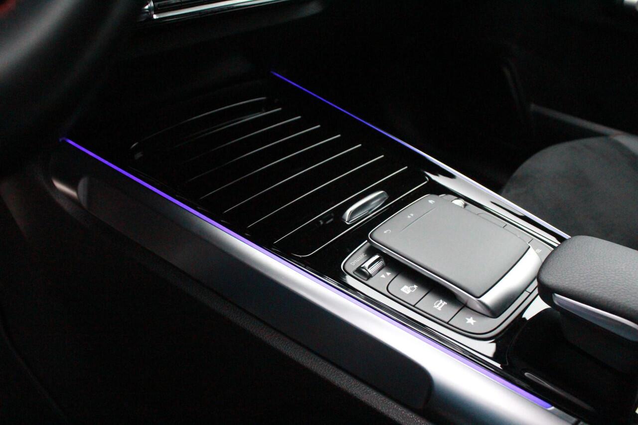Mercedes-Benz EQB 250 AMG Line | Camera | Carplay | Sfeer |