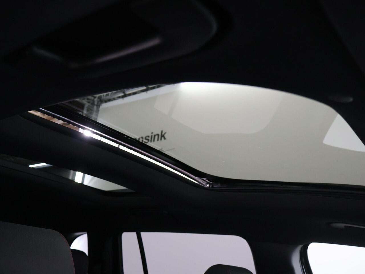 Mercedes-Benz EQB 250+ AMG Line Premium Plus | Panoramadak | Head-up Display | Burmester | 19 inch | Adaptieve Demping | 360 Camera | Memory Stoelen