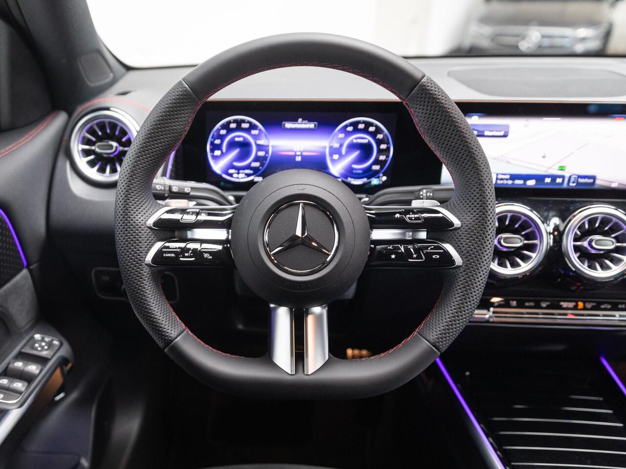 Mercedes-Benz EQB 250+ AMG Line LIMITED Panorama dak