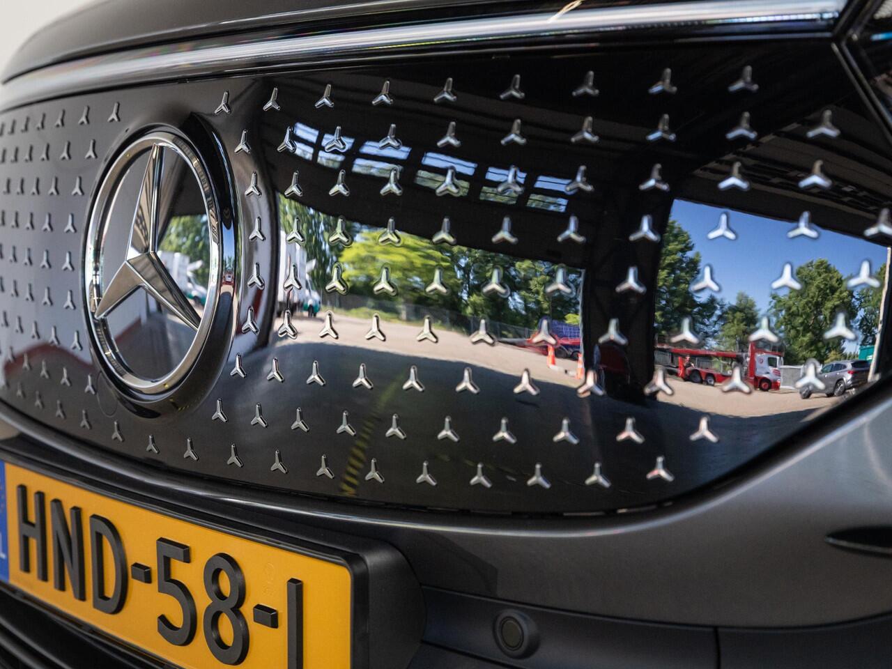 Mercedes-Benz EQB 250+ AMG Line LIMITED Panorama dak