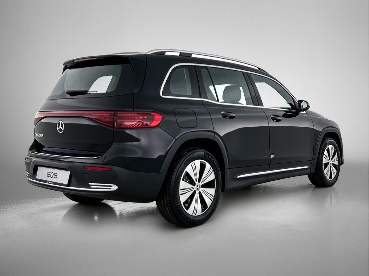 Mercedes-Benz EQB 250+ Business Solution 71 kWh | Parkeerpakket met achteruitrijcamera | EASY PACK achterklep | Sfeerverlichting | Stoelverwarming voor | Licht- en zicht pakket | USB-pakket | Zitcomfortpakket |