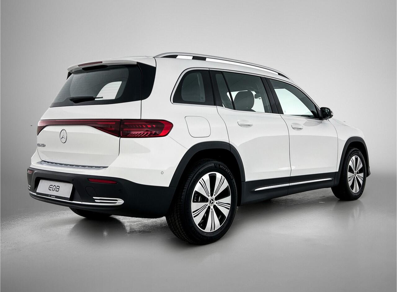 Mercedes-Benz EQB 250+ Business Solution 71 kWh | Widescreen display | Extra USB-poorten | EASY PACK achterklep | Sfeerverlichting | Parkeerpakket met achteruitrijcamera | Stoelverwarming voor |