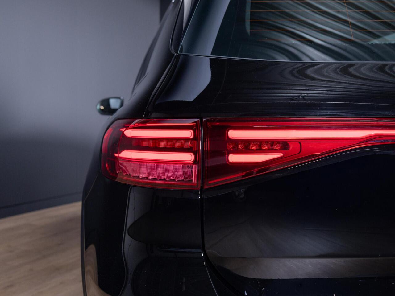 Mercedes-Benz EQB 250+ Essential Line 71 kWh