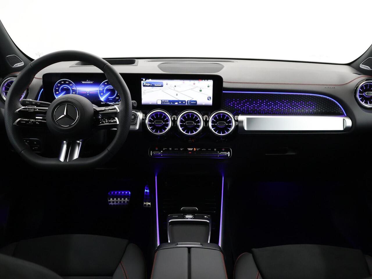 Mercedes-Benz EQB 250+ AMG Line 71 kWh | Panoramaschuifdak| 360-Camera | Dodehoekassistent | DAB+ | Led-Koplampen