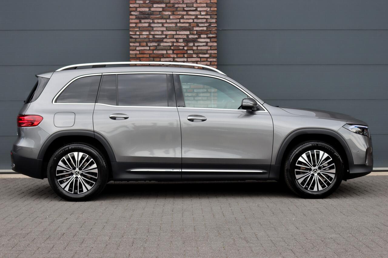 Mercedes-Benz EQB 300 4MATIC Luxury Line 71 kWh | Facelift | Memory | Advanced Sound System | Surround Camera | Verwarmd Stuurwiel | Keyless Go | Augmented Reality | Vario-Achterbank |