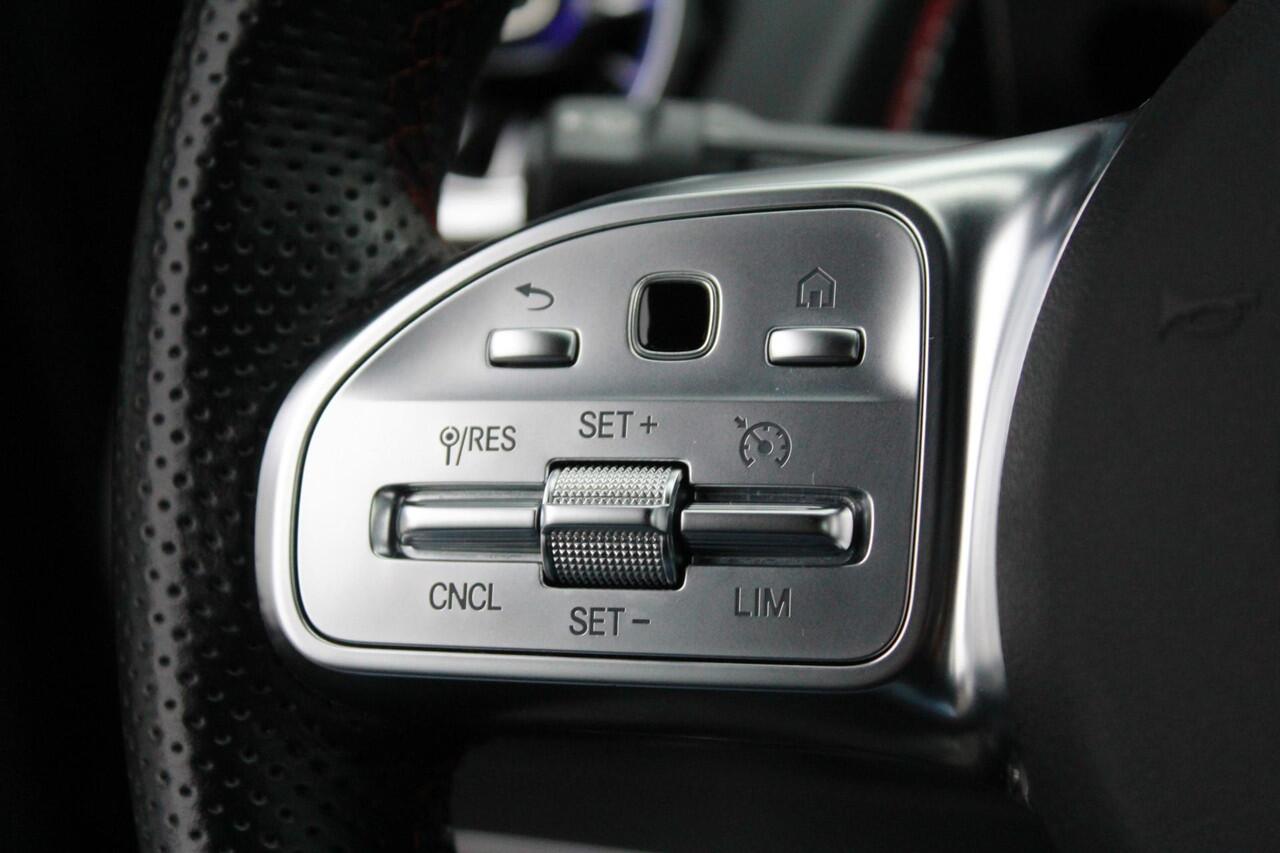 Mercedes-Benz EQB 250 AMG Line | Camera | Carplay | Sfeer |