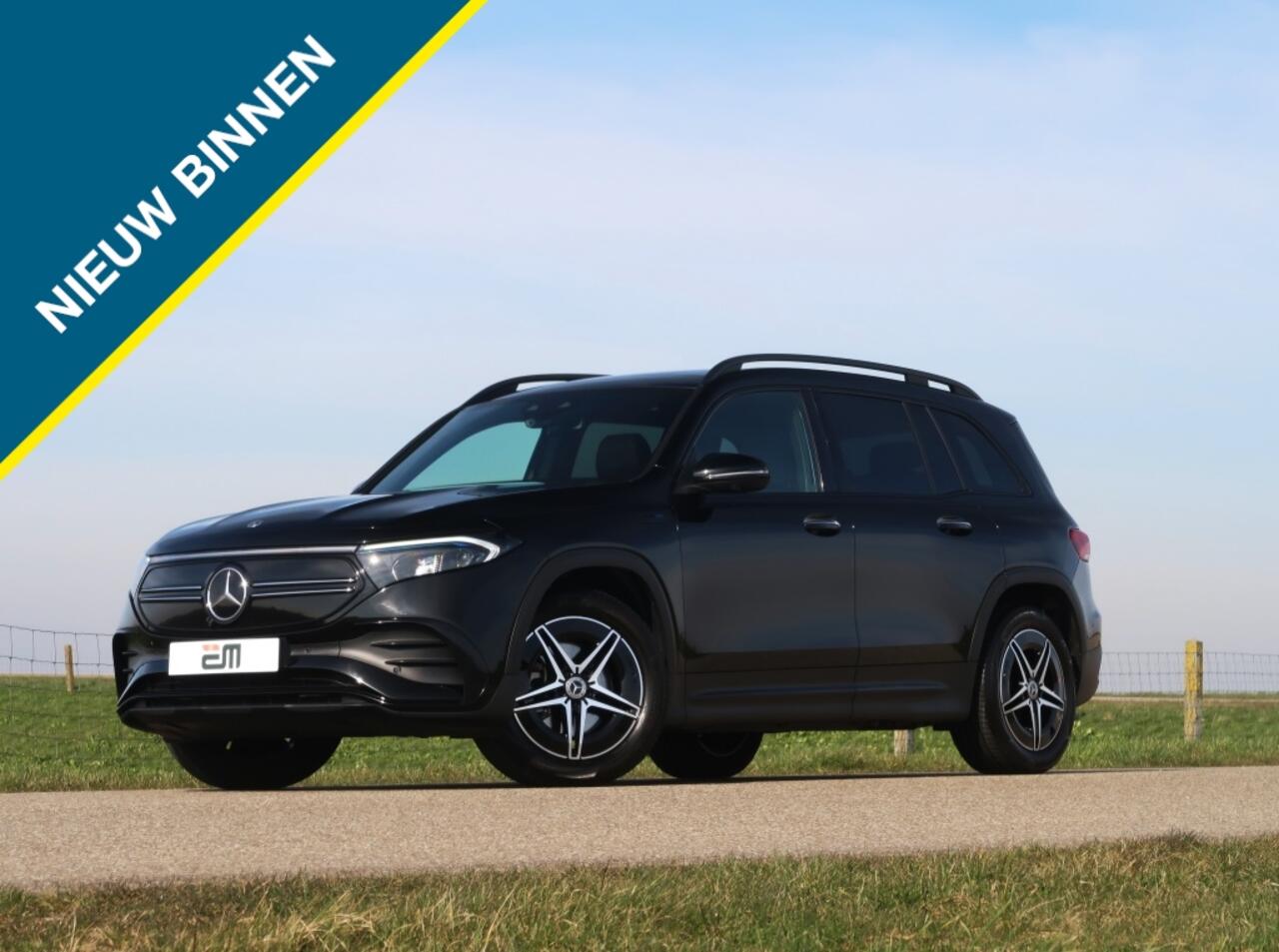 Mercedes-Benz EQB 250 AMG Line Pano BTW auto