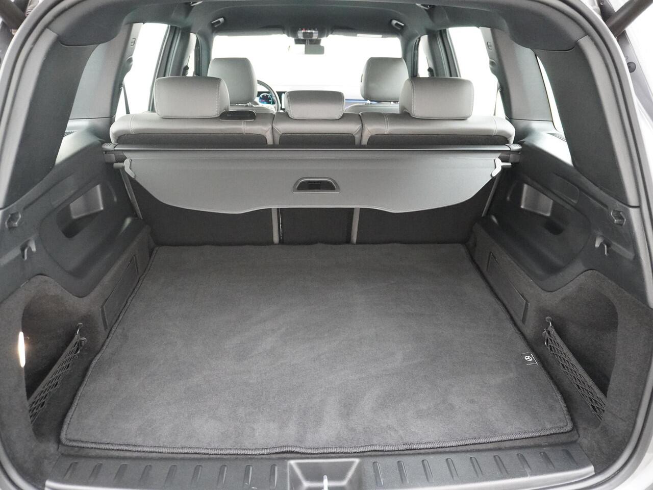 Mercedes-Benz EQB 350 4MATIC Luxury Line 67 kWh Achteruitrijcamera | Sfeerverlichting | Stoelverwarming | Full LED | Rijklaar geleverd met onderhoud en 12 mnd BOVAG garantie