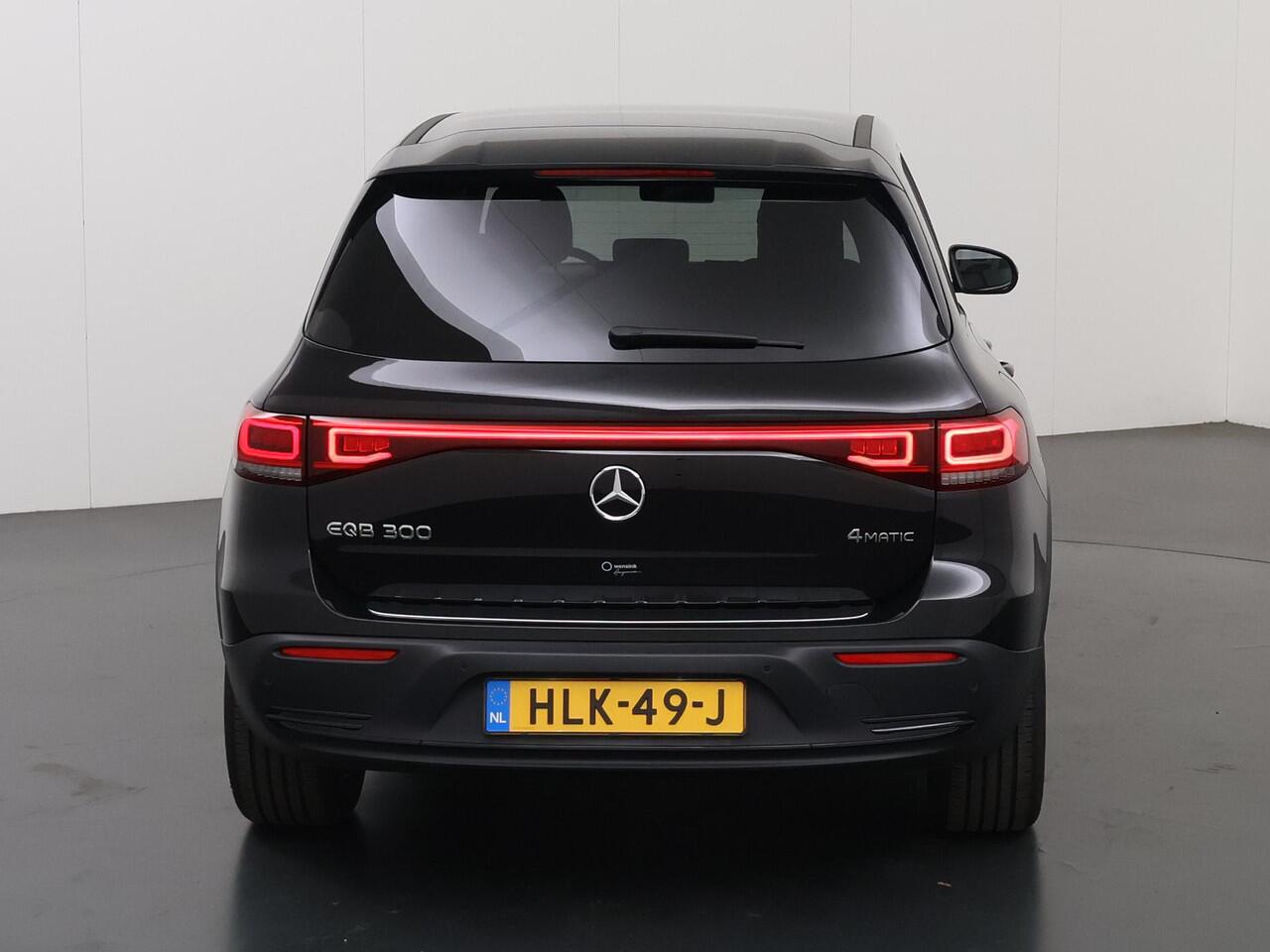 Mercedes-Benz EQB 300 4MATIC Luxury Line 67 kWh | Night | 360 graden camera | Stoelverwarming | Sfeerverlichting |