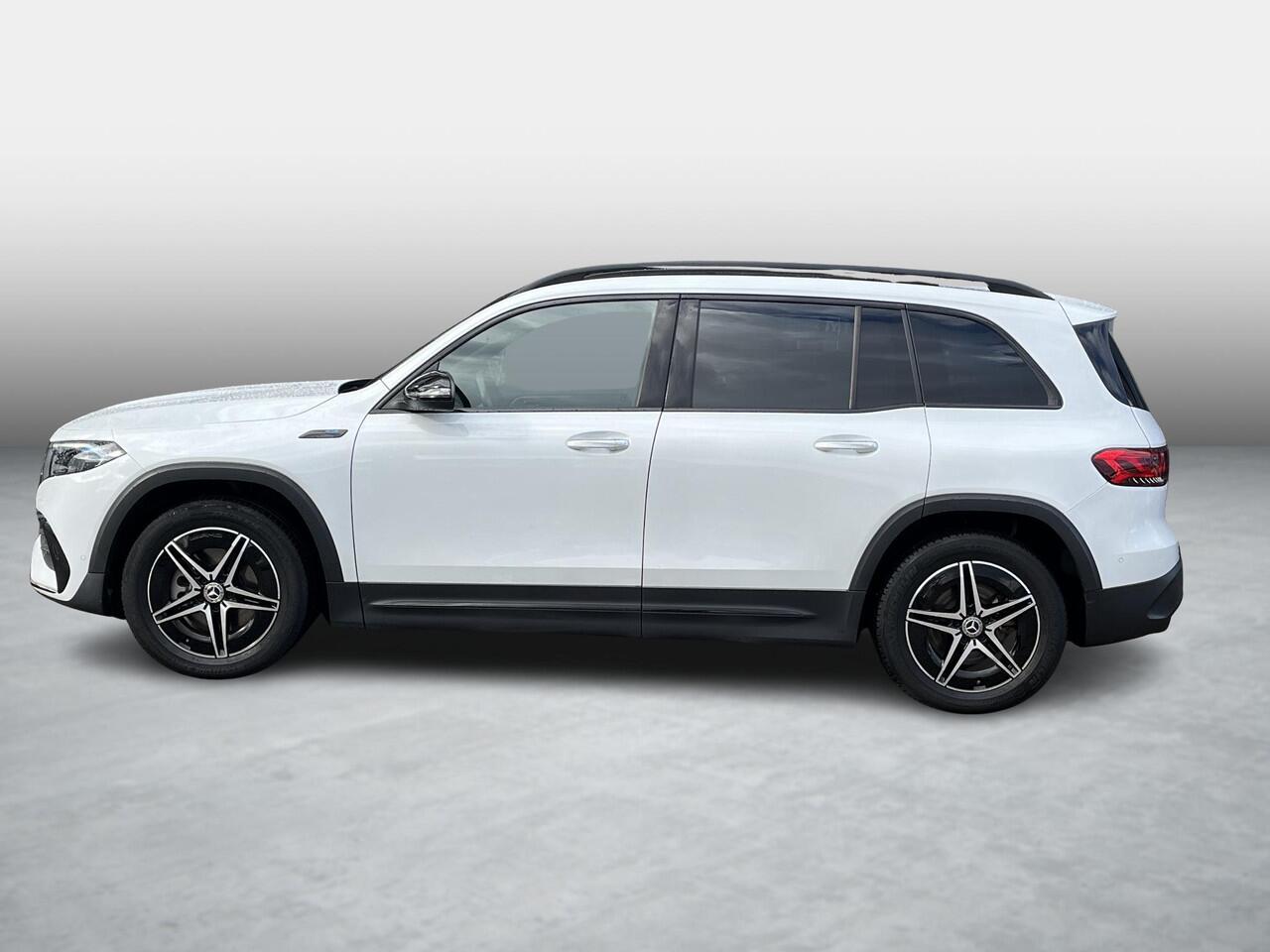 Mercedes-Benz EQB 300 4MATIC AMG Line 67 kWh