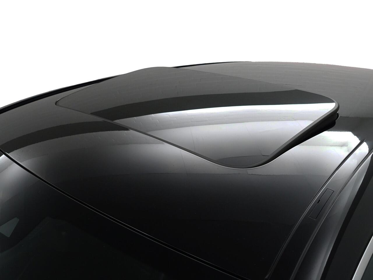 Mercedes-Benz EQC 400 4MATIC Business Solution Luxury 80 kWh- NAP 31dkm, Schuifdak, Sfeerverlichting, Trekhaak, Ada Cruise