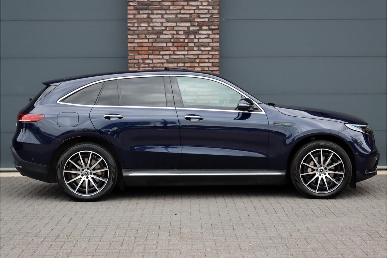 Mercedes-Benz EQC 400 4MATIC AMG Line 80 kWh | ex BTW ¤ 36.500,- | Schuifdak | Distronic+ | Memory | Verwarmd Stuurwiel | Surround Camera | Leder | Keyless Go | Augmented Reality | Voorklimatisering |
